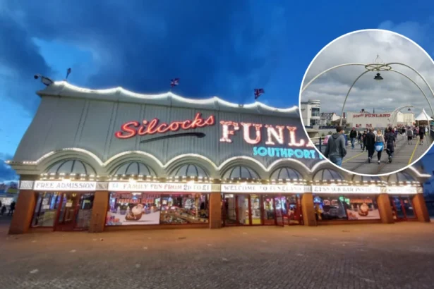 Southport: Seaside Gem Near Liverpool with Pier & Golf