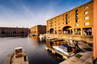 How to Visit Royal Albert Dock & St George’s Hall – Liverpool City Centre