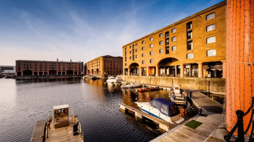 How to Visit Royal Albert Dock & St George’s Hall – Liverpool City Centre