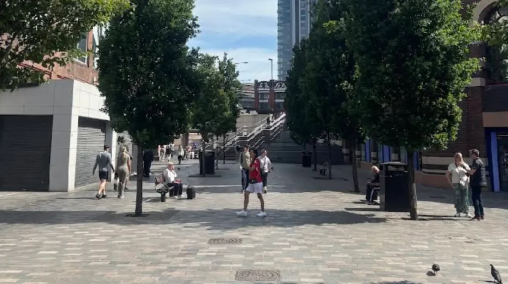 What Are the Best Hidden Attractions, Cafes, and Walks in Aigburth, Liverpool