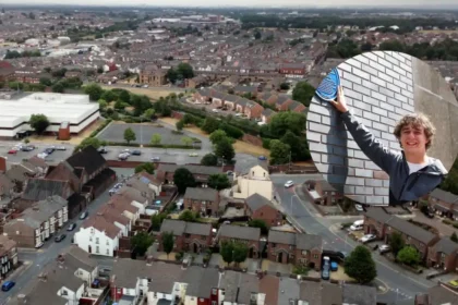 Brad Kella Returns to Liverpool ONE for Blue Plaque Unveiling, Bootle
