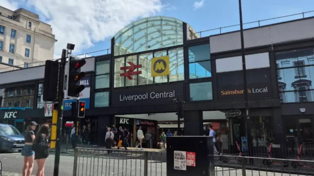 Which Liverpool Neighbourhoods Are Experiencing Major Regeneration? 2 Liverpool neighbourhoods experiencing major regeneration