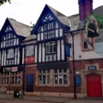 Teen attacked outside Birkenhead club in hair-pull assault