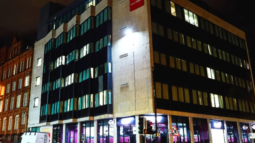 What Are the Highest-Paying Industries and Careers Available Across Liverpool? 1 What Are the Highest-Paying Industries and Careers Available Across Liverpool