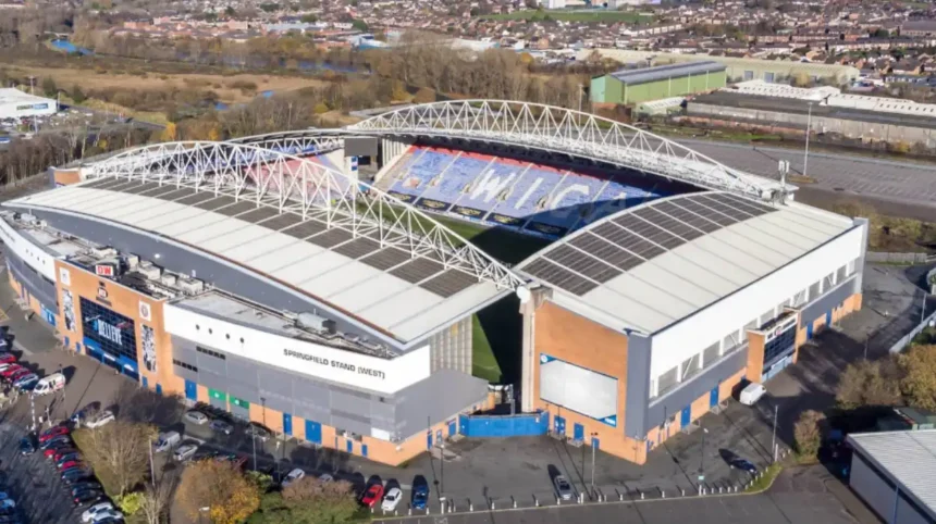 How Can Business Travellers Complete an Anfield Stadium Visit in Under 90 Minutes