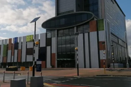 Is a Layover in Liverpool Worth Spending in Birkenhead