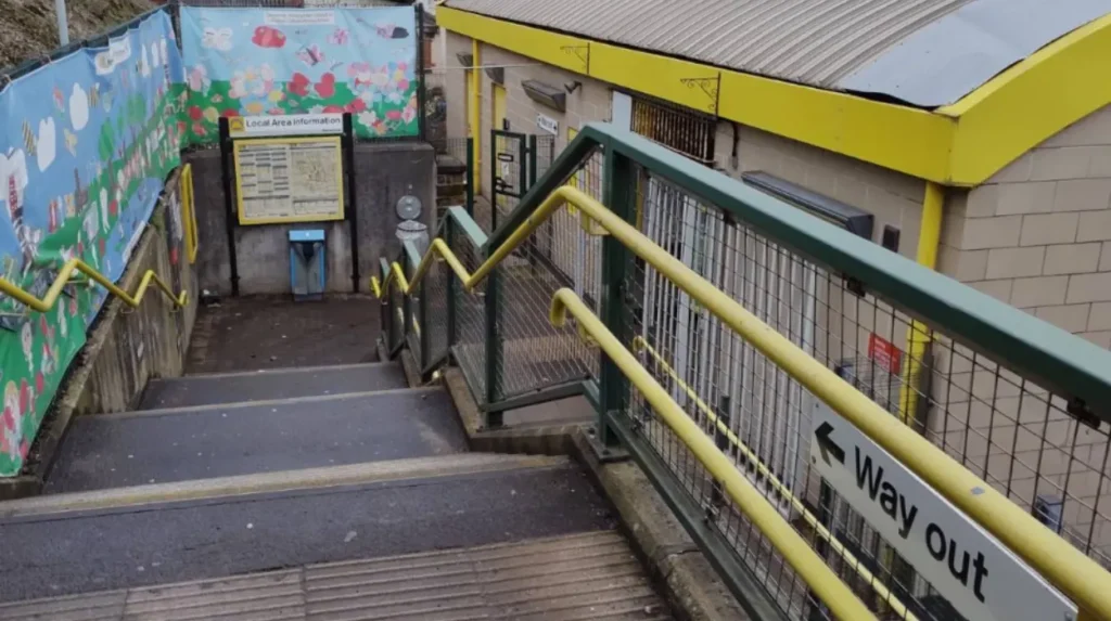 Bootle New Strand railway station