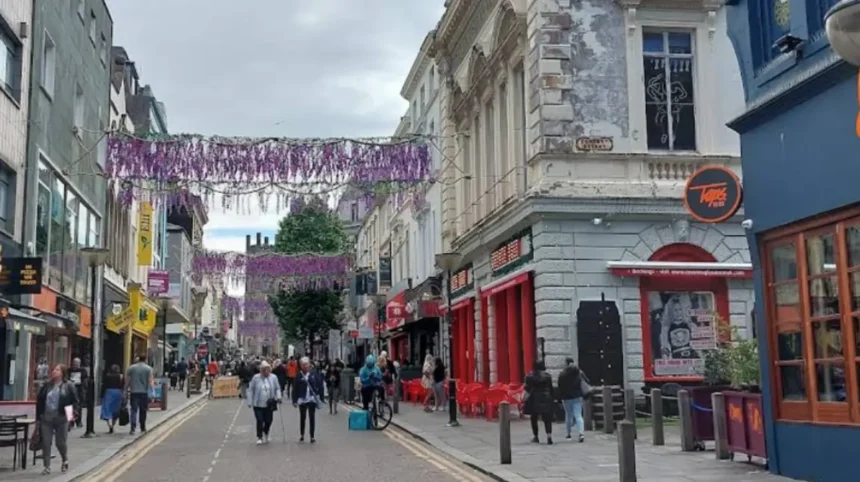 Liverpool City Centre vs Everton Where Should You Actually Stay