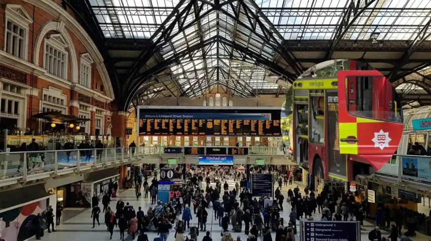 Liverpool Street Gas Main Rupture Forces 4,700 Evacuations 2026 1 Liverpool Street Gas Main Rupture Forces 4,700 Evacuations 2026