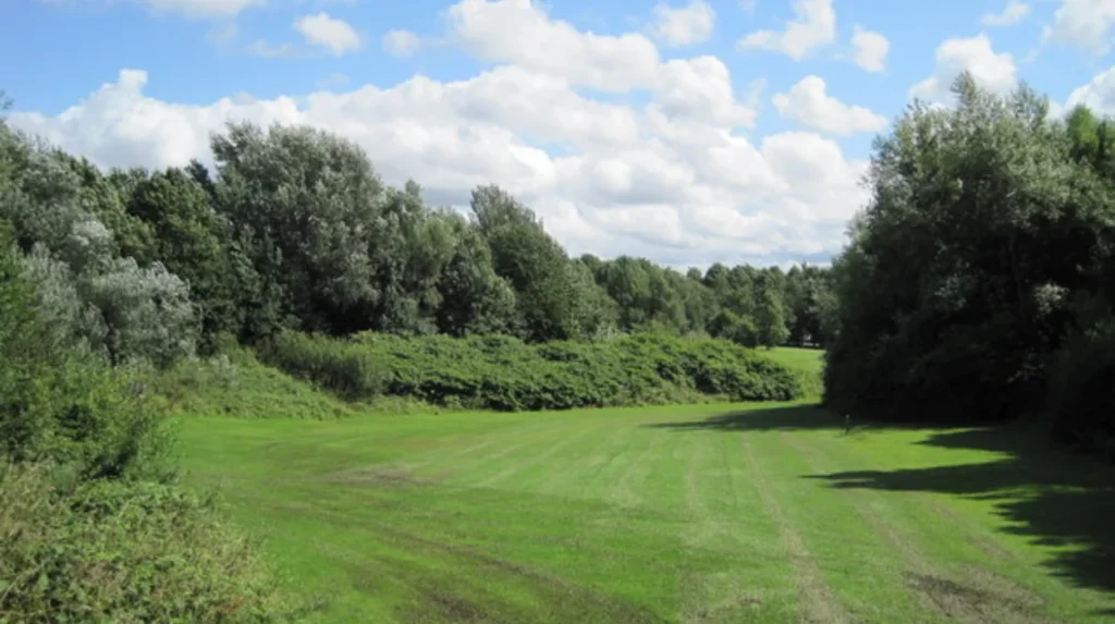 Is Huyton a Suitable Base for Visitors to Liverpool?