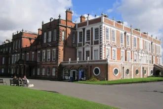 What Are the Best Day Trips from Huyton for Travel